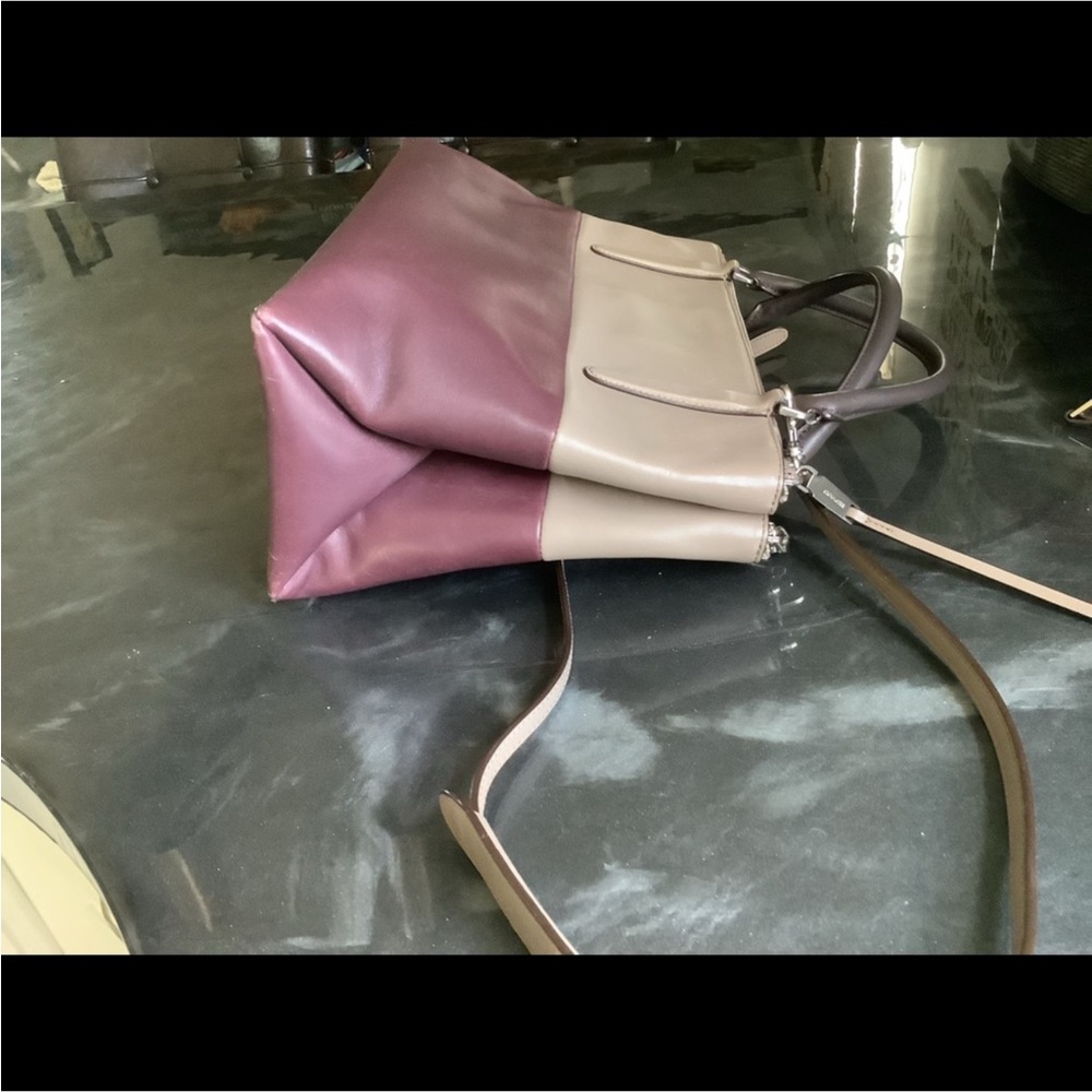 Coach Borough/Wallet Set - Picture 12 of 14